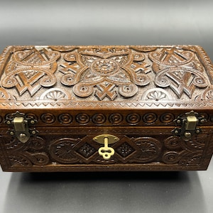 Hand carved Ukrainian  Box  Hand Carved  Wooden box  with Key Jewelry Box Gift for Her Mother&#39;s gift Exclusive box Handmade box