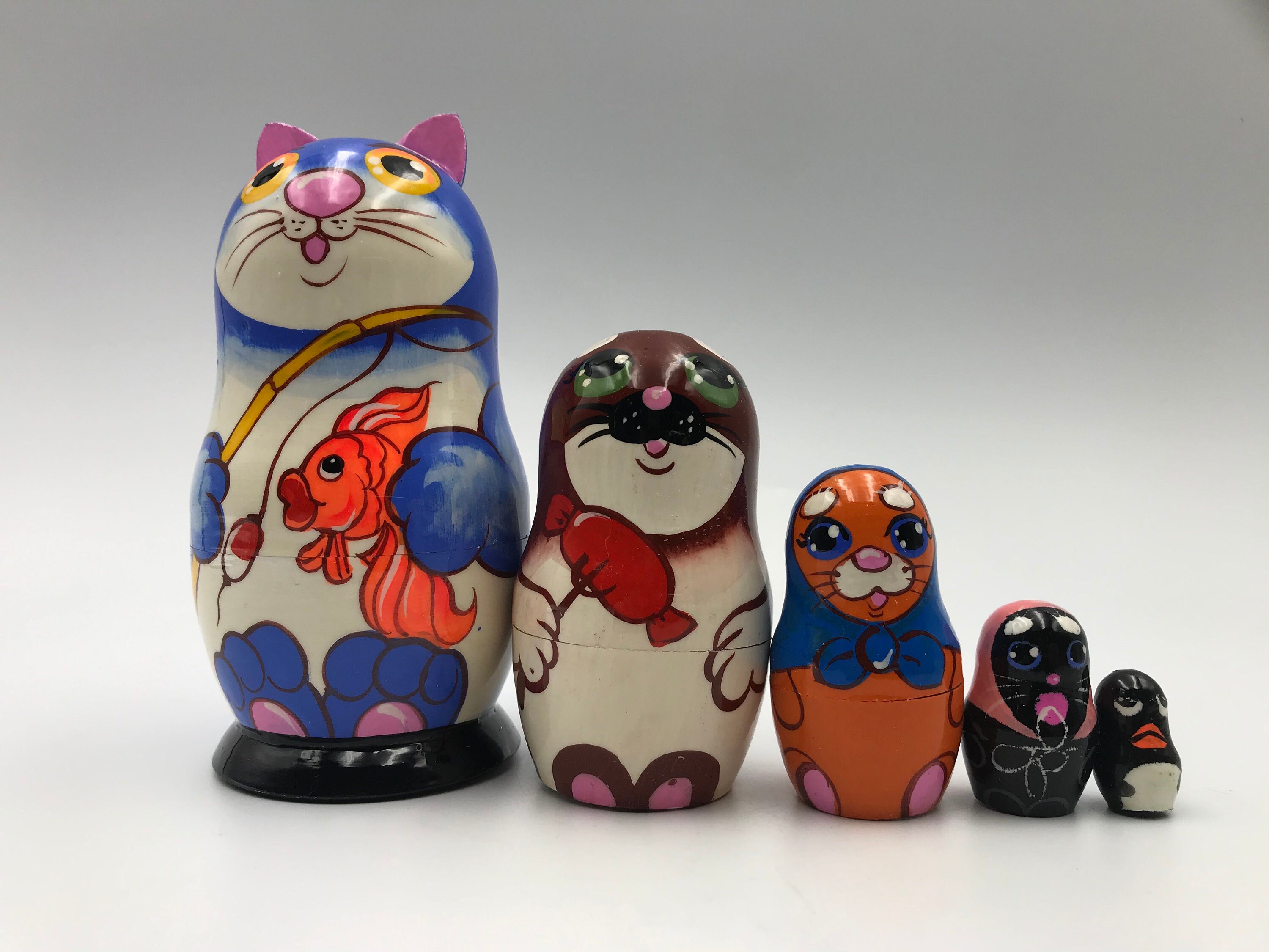 cat nesting dolls