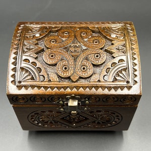 Hand carved Ukrainian  Box  Hand Painted Wooden box  Jewelry Box Gift for Her Mother's gift Exclusive box Handmade box