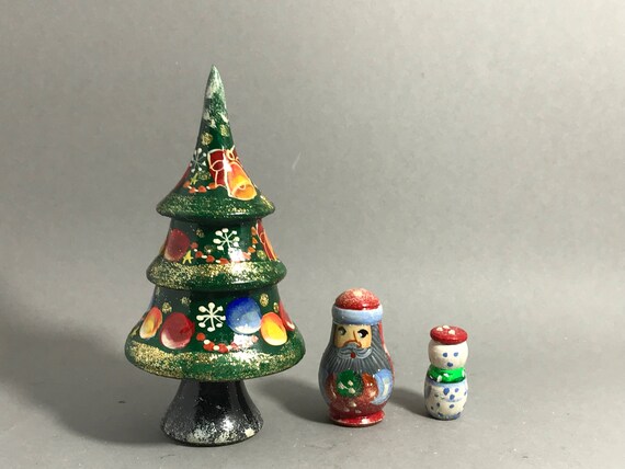 christmas tree nesting dolls