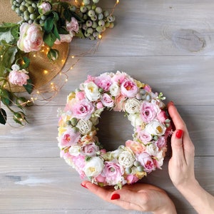 Mini Flower wreath Candlestick wreath Small summer Wreath 7,8&quot; Table Wreath Spring wreath Pink Foyer Wreaths Home decore Wreath on the table