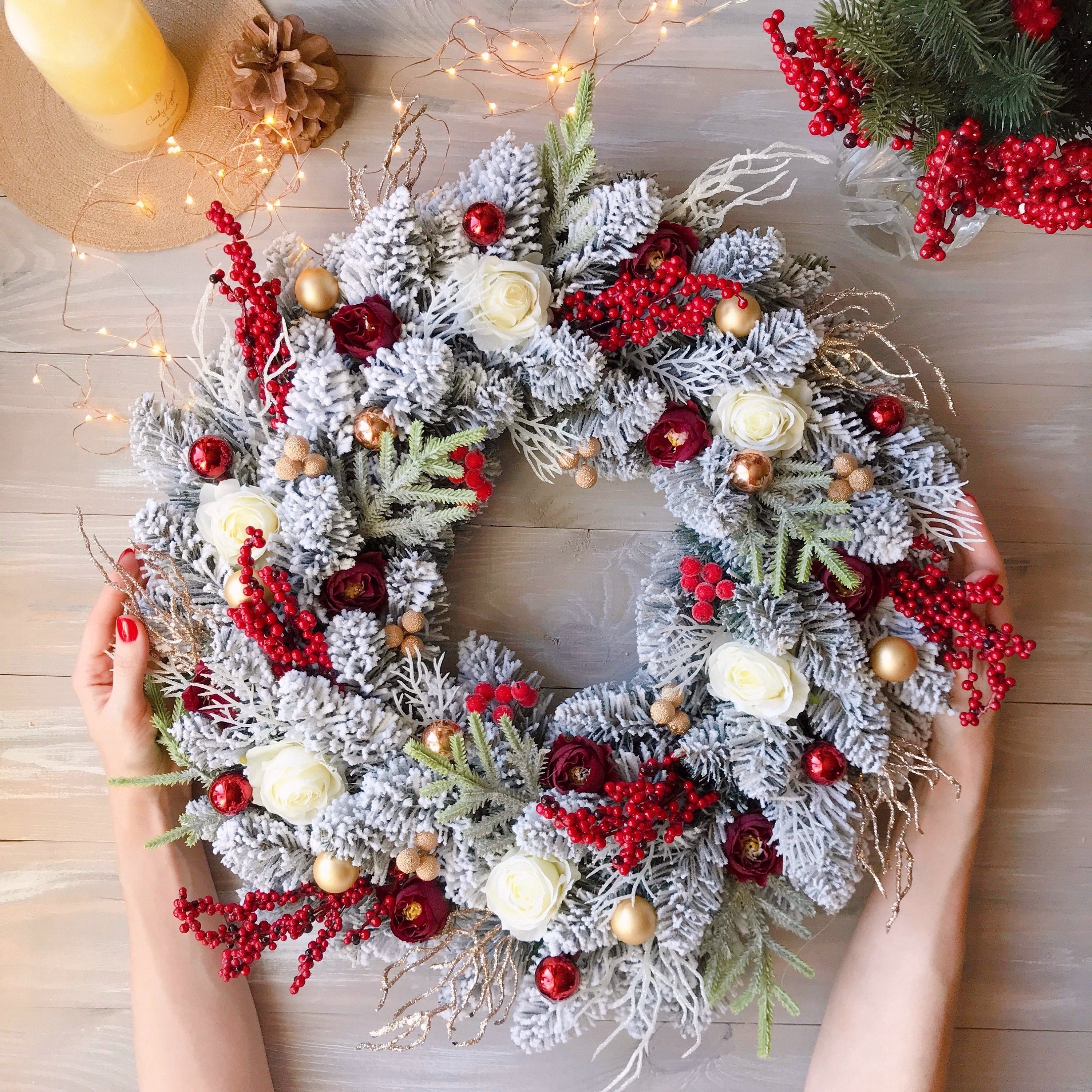 Red Christmas Wreath 20