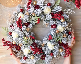 Red Christmas wreath 20" Flocked Christmas Wreath Classic Winter Decor Front Door Wreath Christmas Gift Christmas decor Luxury wreath