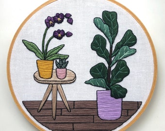 Fiddle leaf Fig & Orchid Embroidery Hoop, hecho a mano floral, arte de bordado botánico, don de la dama de la planta, decoración de la casa, regalo de bienvenida de la casa