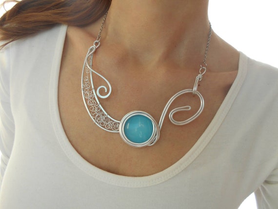 Necklace Short Unusual Shaped Links Blue Silver | Blue and silver, Silver,  Necklace