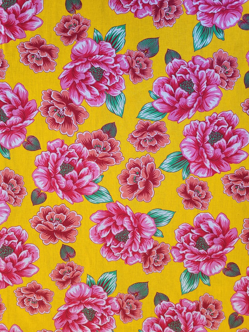 Vintage Floral Tablecloth, Retro Linen Tablecloth, Yellow Pink Tablecloth, 70s Kitchen Decor, Retro Table Decor, Gift For Grandmother image 5