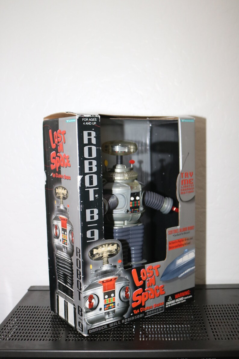 1997 lost in space robot