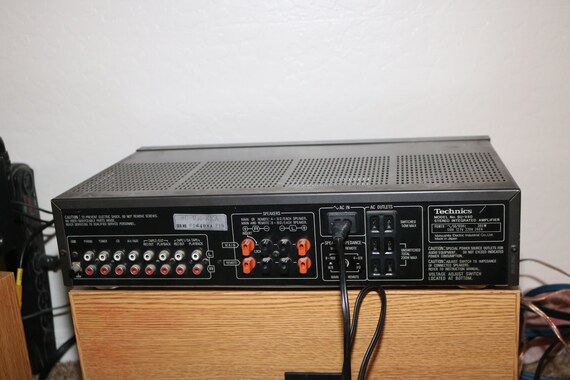 Technics SU-V40 Stereo Receiver Integrated Amplifier Class AA 50W