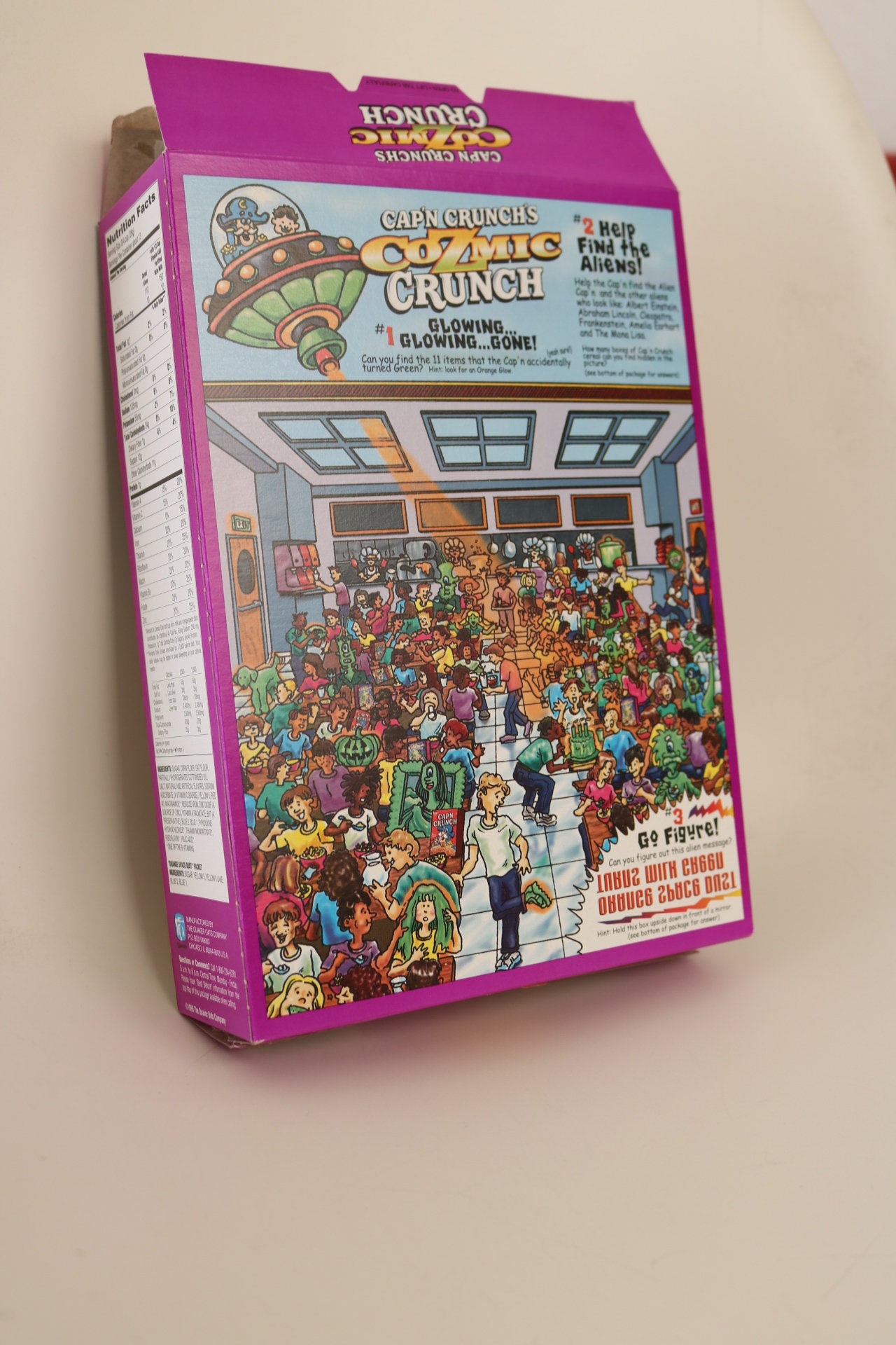 Cap'n Crunch's Cozmic Crunch 1998 Cereal Box Alien Area 51 Comic Book ...