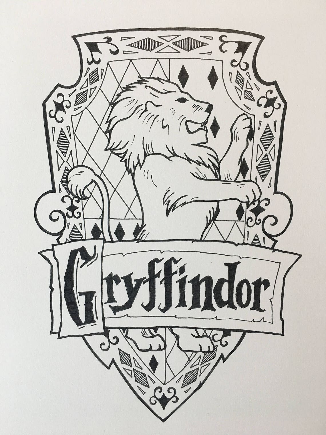 Gryffindor Crest 8.5 x 11 print | Etsy