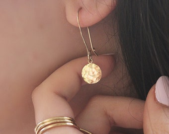 Gold Disc Earring, Gold Filled dangles hammered circle earrings, Mothers Day Gift, Petite Disc Everyday Jewelry,