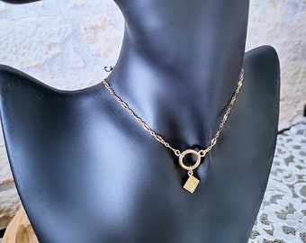 Delicate Goldfilled Collar, Discreet Day Collar, Dainty Choker Necklace, Gold Open Circle Necklace With A Square Coin Dangle, Karma Chain