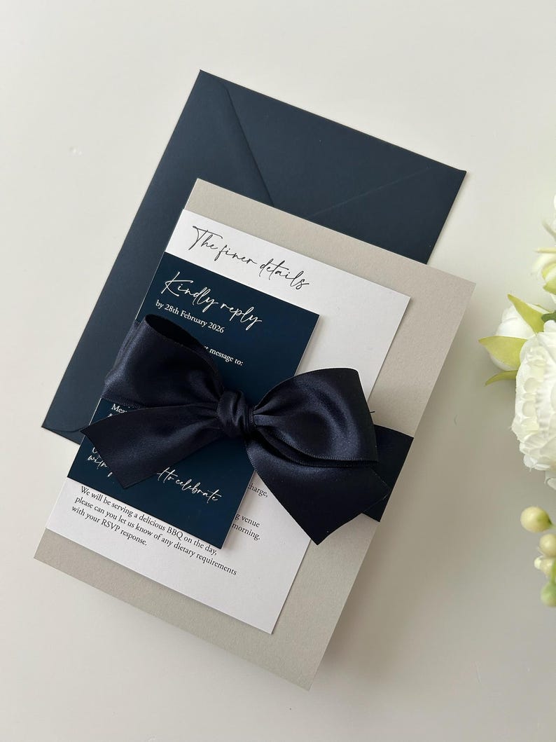 Amber Wedding Invitation | RSVP Card | Invitation bundle | invite with bow belly band | luxury invitations | monochrome invites | envelope imagem 11
