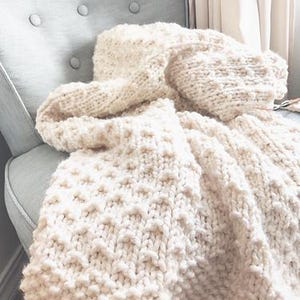 Super Bulky Knit Blanket Pattern, Textured Throw, Baby to CAL King, Easy PDF image 5