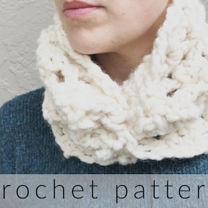 Easy Crochet Cowl Scarf Pattern - Sheila Cowl - Super Bulky Yarn - Pattern PDF