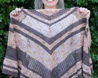 Lino Shawl Pattern - Easy Triangle Stripes / Colorwork Top Down - Light Yarn - Pattern PDF