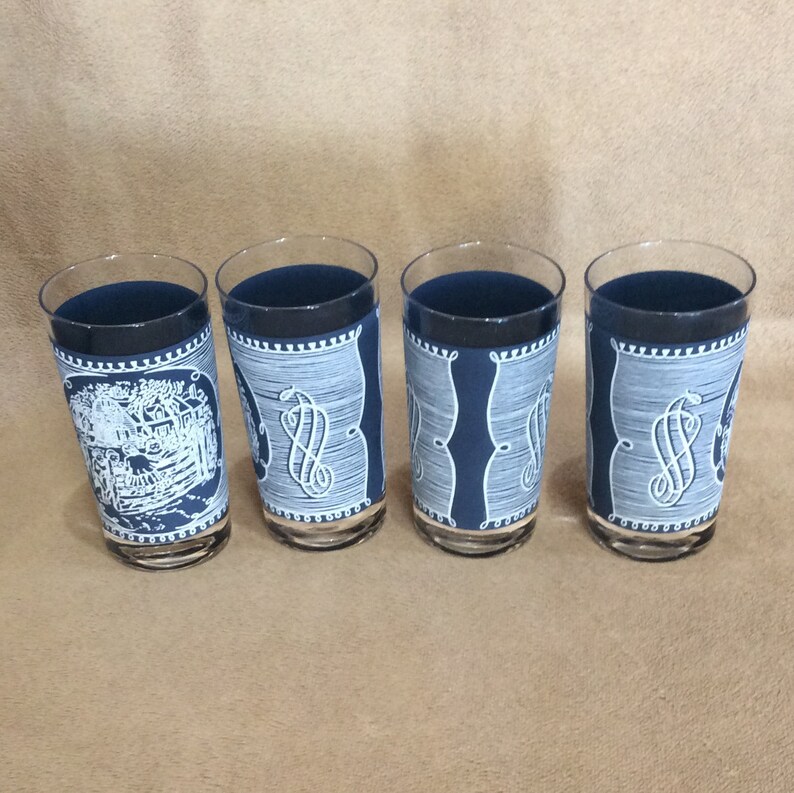 Currier and Ives Glasses 8 oz Tumblers Blue and White Glass Country Glassware Farmhouse Scene Barware Rustic Gift For Her 60s Drinkware Set image 4