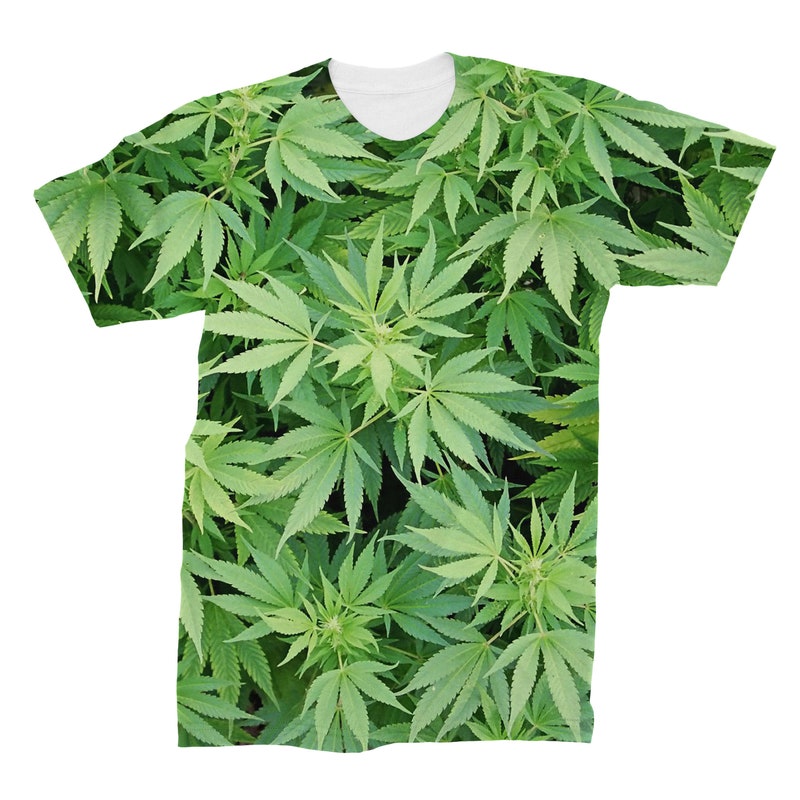 thumbnail image 2 of Funny Mariguana Iguana T-Shirt – 420 Weed Graphic Tee – Heather Navy – Crazy Dog 2 of 3