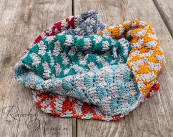 Cobblestone Cowl, crochet cowl pattern, crochet pattern, cowl pattern, crochet cowl, colorful crochet cowl, crocheted cowl, scarf pattern