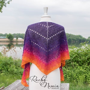 All Who Wander Shawl, crochet shawl pattern, crochet pattern, shawl pattern, written pattern, easy crochet, crochet chart, triangle shawl