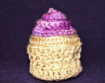 Cupcake Pincushion