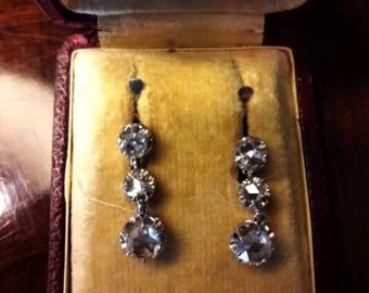 Gorgeous and stunning 18k white gold earrings with 6 certified diamonds 3.22 CARAT Art & Antiques Xarreque