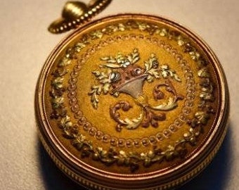 Reloj de bolsillo muy antiguo, oro, ley 18k flor de lis, pieza de lujo realeza. Único de museo S. XVIII, gran obra arte muy exclusiva bello