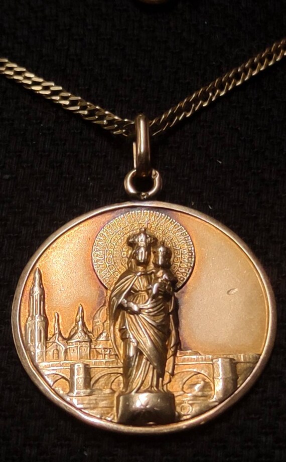Magnificent and precious Jewel. Great medal Virgi… - image 7