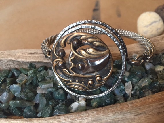 Divine Antique Button Wrist Cuff