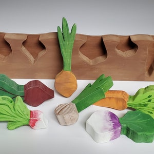 Root Vegetable Puzzle Montessori and Waldorf inspired education toy 6 Veggies Solid 1pc Vegetables