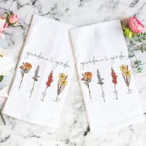 Grandma&#39;s Garden Personalized Birth Flower Birth Month Dish Towels, Custom Tea Towel, Mother&#39;s Day Gift Idea, Gift for Grandma, Nana Gift