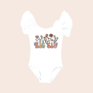 Big Sis Floral Retro Groovy Big Sister Shirt, I&#39;m a Big Sister, I&#39;m going to be a Big Sister, Promoted to Big Sister Flutter Bodysuit
