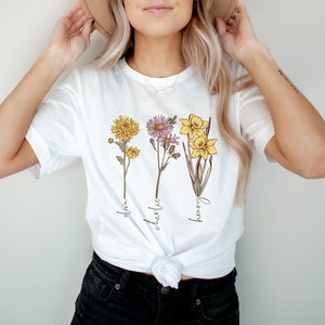 Personalized Birth Flower Birth Month Cropped Racerback Tank Top, Custom Mother&#39;s Day Shirt, Mothers Day Gift, Mom Shirt, Mom T-Shirt