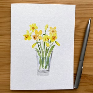 Jonquilles dans un vase/Carte aquarelle peinte à la main/Fleurs de printemps/Narcisse/Carte de voeux vierge/Carte d'anniversaire/Carte de Pâques/Carte de fête des mères