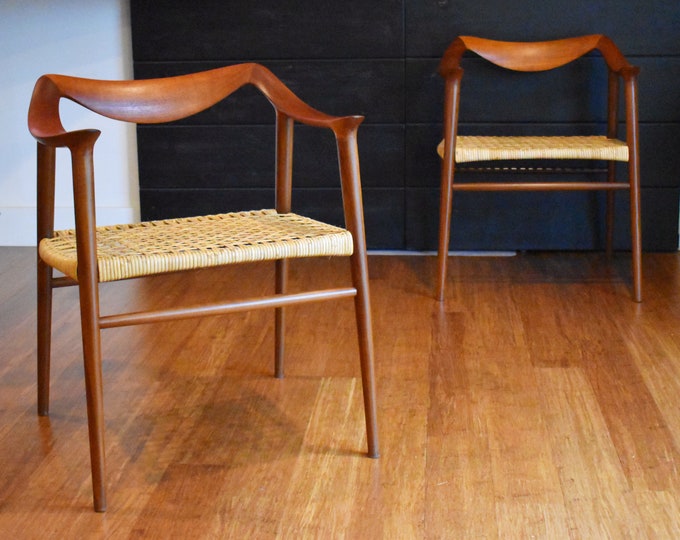 Pair of newly-restored teak “Bambi” armchairs by Rastad & Relling for Gustav Bahus, circa 1950s