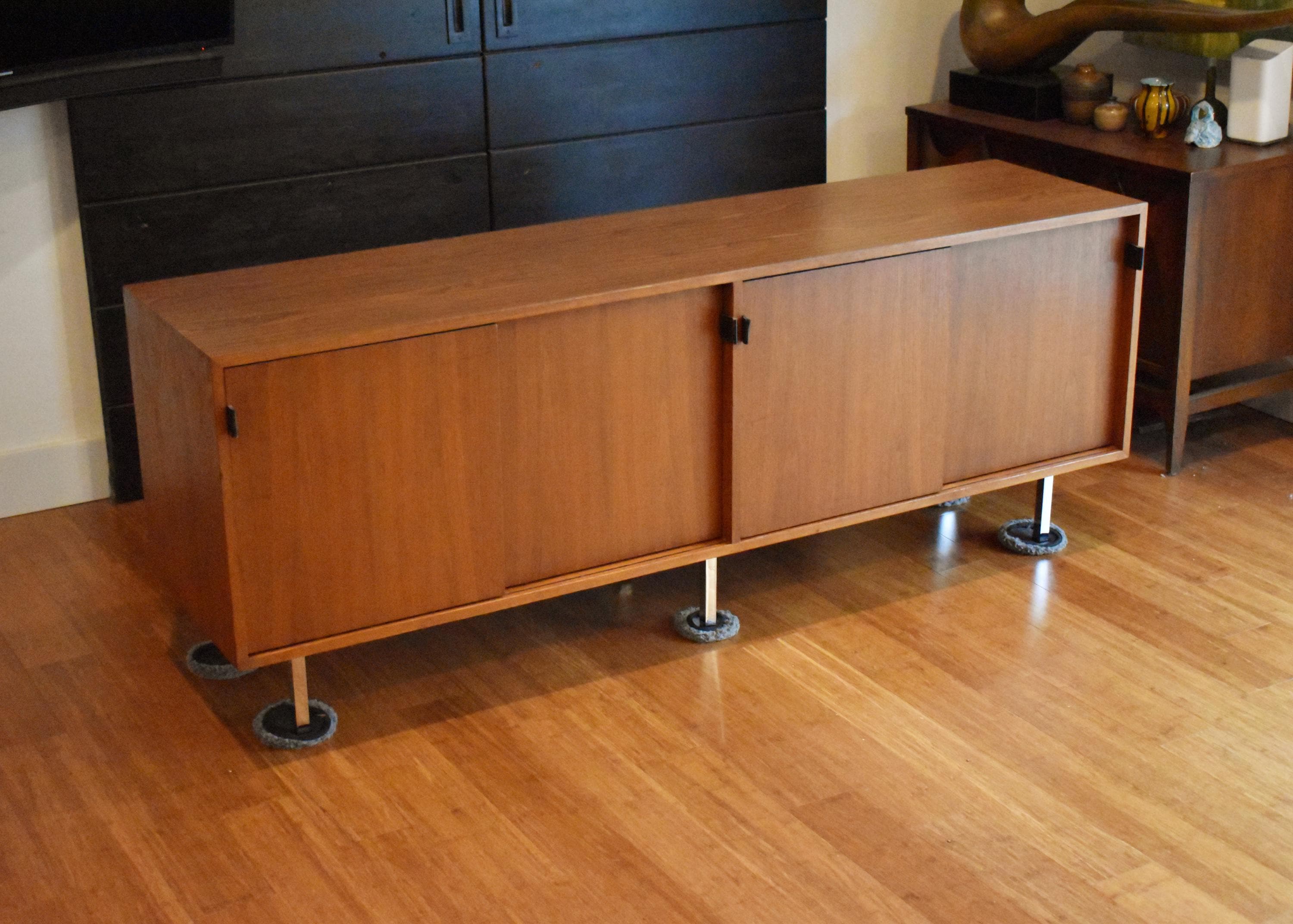 Vintage knoll credenza discount
