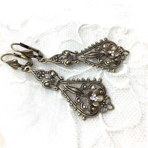 Art nouveau antiqued brass teardrop drop earrings victorian style filigree teardrop dangle earrings