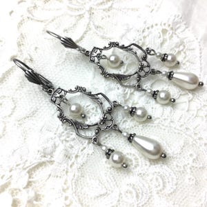 Romantic victorian style white pearl chandelier earrings antique silver white pearl dangle earrings