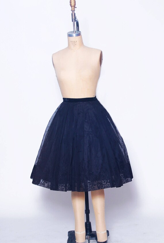 Vintage 50s flocked skirt / black floral pleated s