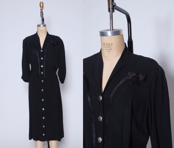 Vintage 40s button down shirt dress / 1940s dress