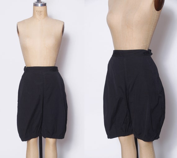 Vintage black 1920s shorts / Victorian bicycle pan