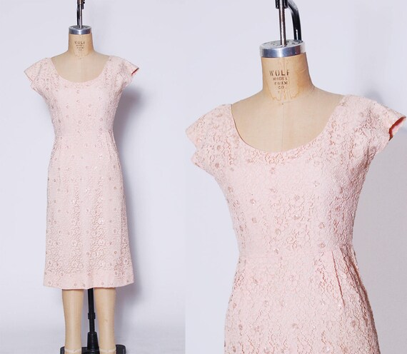 Vintage 50s pink lace dress / fitted wiggle dress