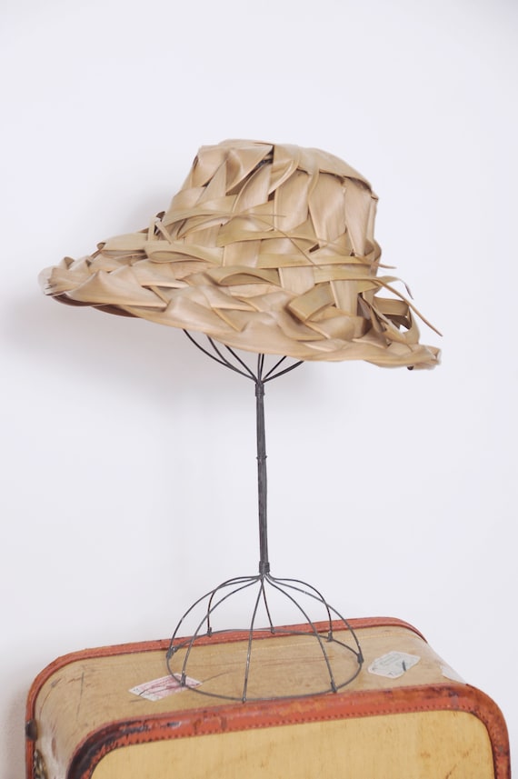 Vintage 60s woven palm hat / tropical island hat /