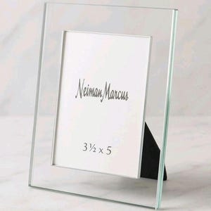 Neiman Marcus Clear Glass Surround Picture Frame Floating Modernist Easel 3x5