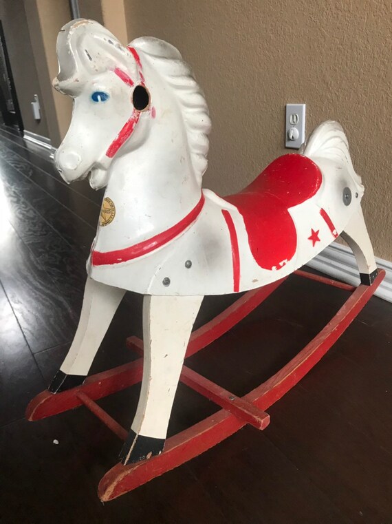 rocking horse ride times