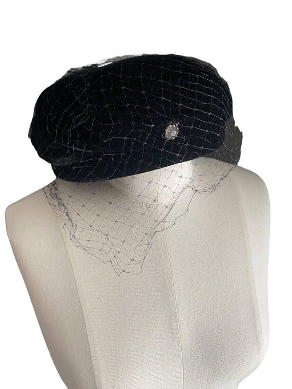 Vintage 1940s pillbox hat netting Mesh velvet Women F… Gem