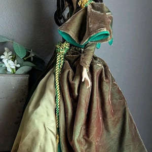 Franklin Heirloom Gone With The Wind Scarlett O&#39;Hara Doll Green Drapery Dress