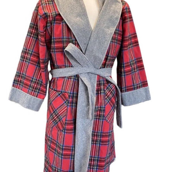 The Vermont Country Store Double-Comfort Portuguese Flannel Plaid Robe Men L Red