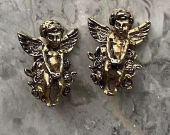 Gold Tone Angel Cherub Clip On Earrings Putti Kirks Folly ? Retired