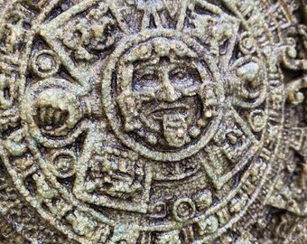 アステカ暦の太陽の石の彫刻の壁の庭の芸術の装飾彫刻メキシコの工芸品